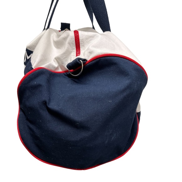 Tommy Hilfiger Duffle Weekender Bag - Picture 5 of 10
